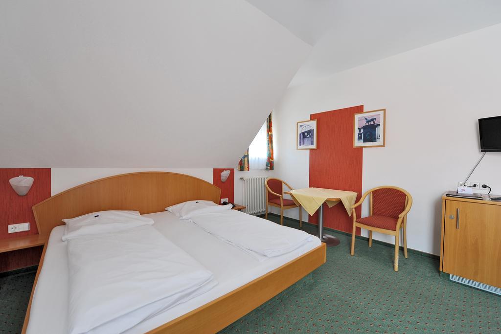Gasthof Zum Lamm Gomadingen Rom bilde